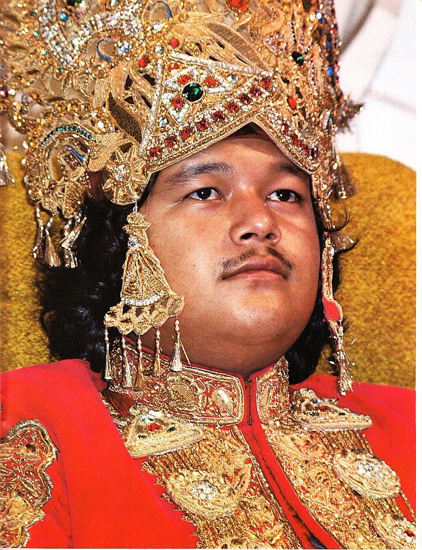 The Teenage Satguru Maharaji (Prem Rawat) Dressed as Krishna On Throne