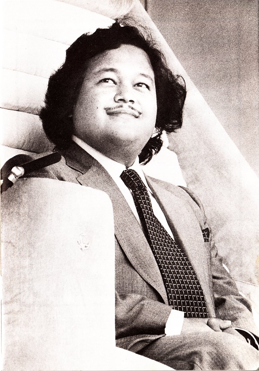 Prem Rawat Inspirational Speaker On Stage