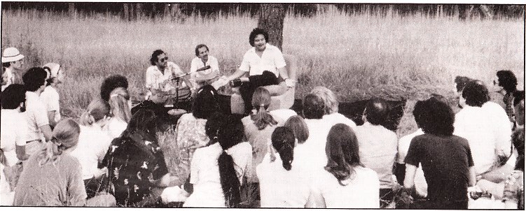 Prem Rawat (Maharaji) With Initiators 1979