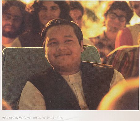 Click Here to see Prem Rawat's speech of November 27 1971 Maharaji Picture Book