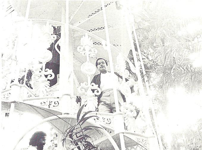 Prem Rawat aka Guru Maharaj Ji - Divine Light magazine Guru Puja Special 1973