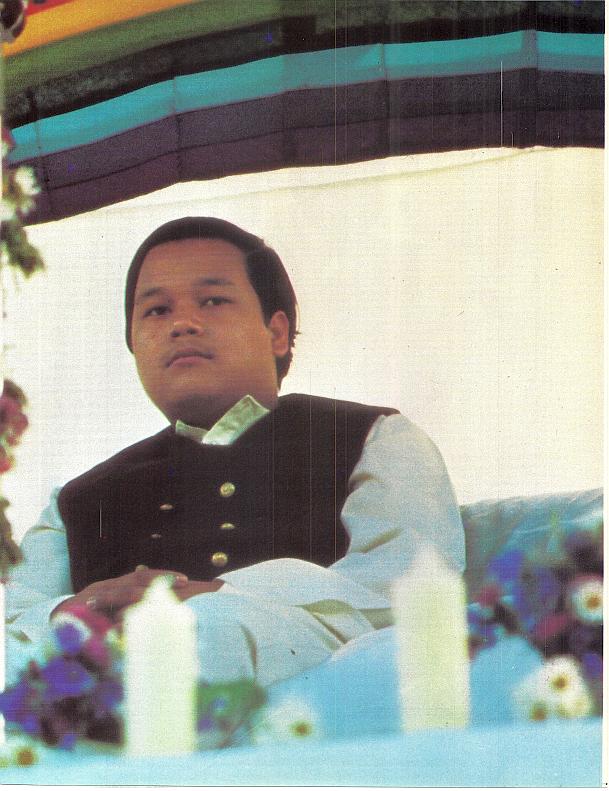 Prem Rawat aka Guru Maharaj Ji – Divine Light magazine Guru Puja Special 1973