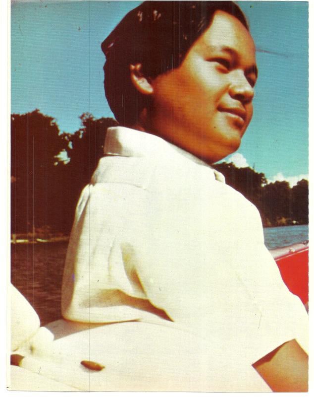 Prem Rawat aka Guru Maharaj Ji – Divine Light magazine Guru Puja Special 1973