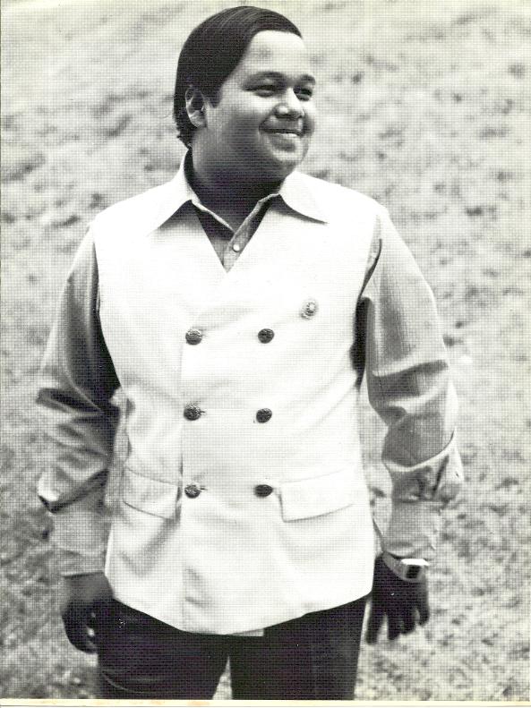 Prem Rawat aka Guru Maharaj Ji – Divine Light magazine Guru Puja Special 1973