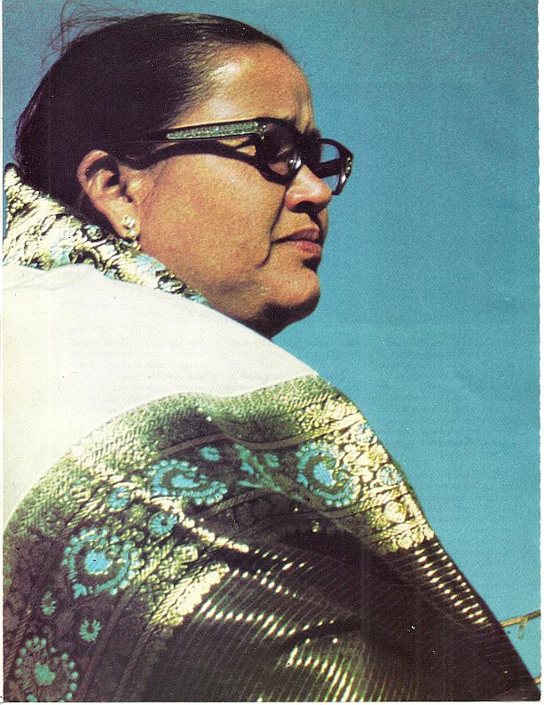 Prem Rawat's Divine Mother Mata Ji Who Later Disowned Him - Divine Light magazine Guru Puja Special 1973