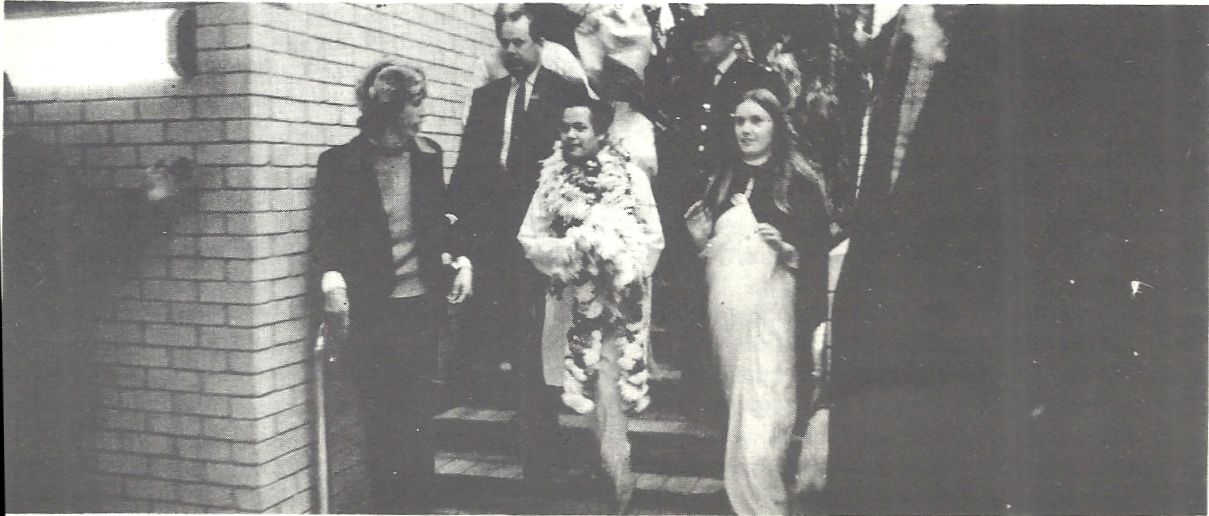 Divine Light Magazine No 2