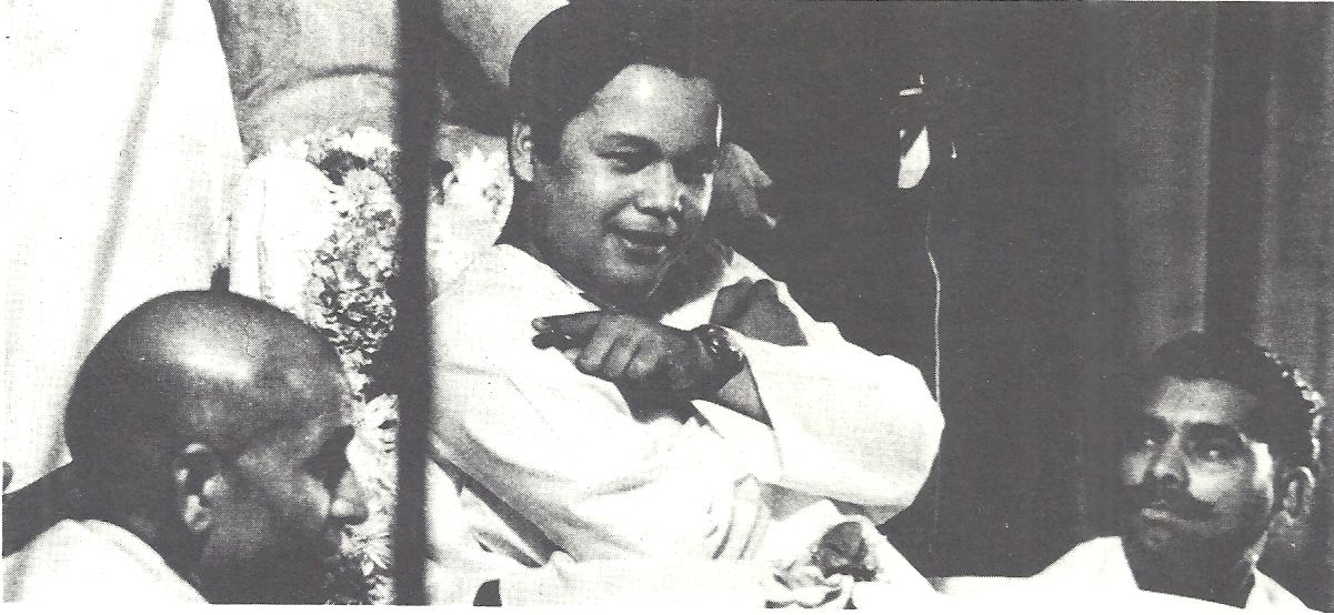 Prem Rawat aka Guru Maharaj Ji with Mahatma Gurucharnanand and Bihari Singh