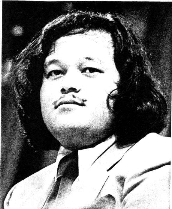 Prem Rawat (Maharaji) the Lord of the Universe On Stage Montreal April 29, 1977