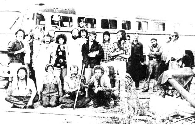 Guru Followers' Bus Breaks Down, Premies Enjoy Town