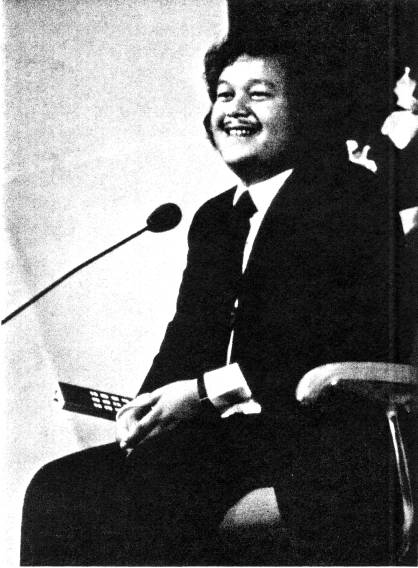 Prem Rawat Inspirational Speaker the Lord of the Universe On Stage 1978