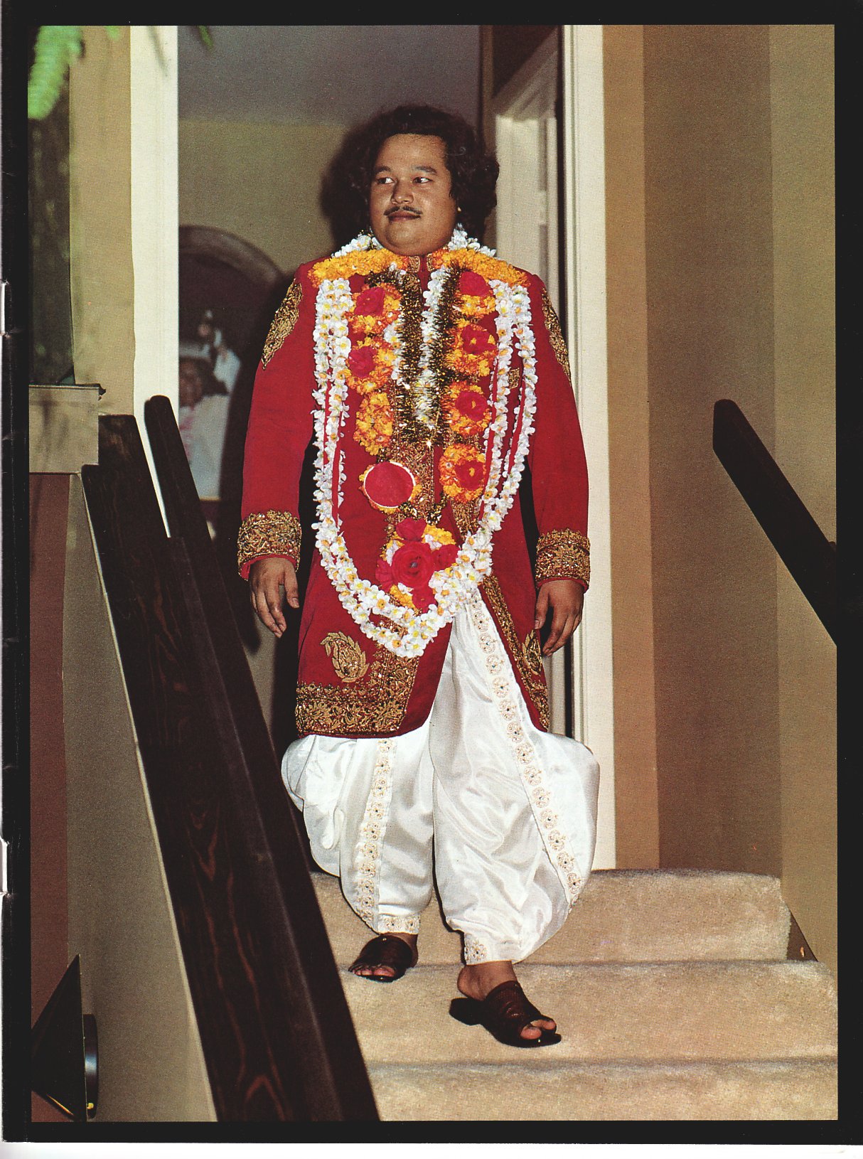 Prem Rawat (Maharaji) Looking Ridiculous Dressed as Krishna with Mala 1978