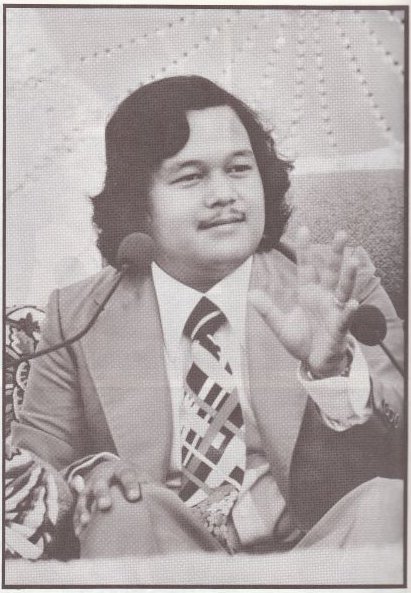 Prem Rawat at Hans Jayanti, Orlando, November 1975.