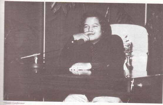 Prem Rawat aka Maharaji at a DLM conference in Orlando, 1976