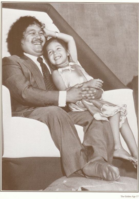 Prem Rawat aka Maharaji with Daughter On Stage at Guru Puja (worship) 1979