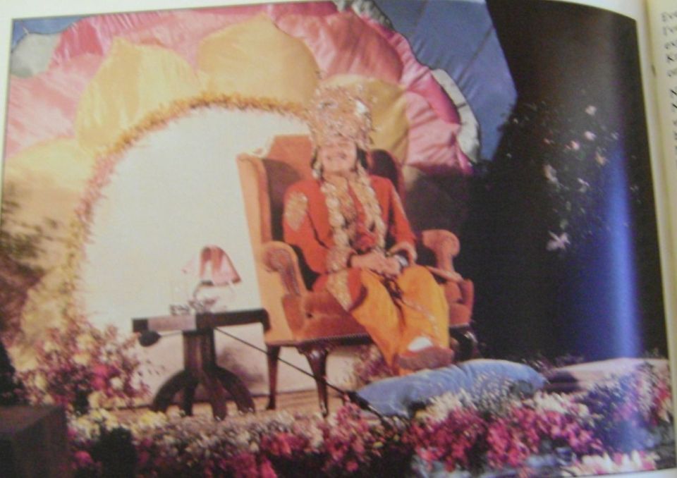 Marolyn Rawat Publicly Worships Her Husband