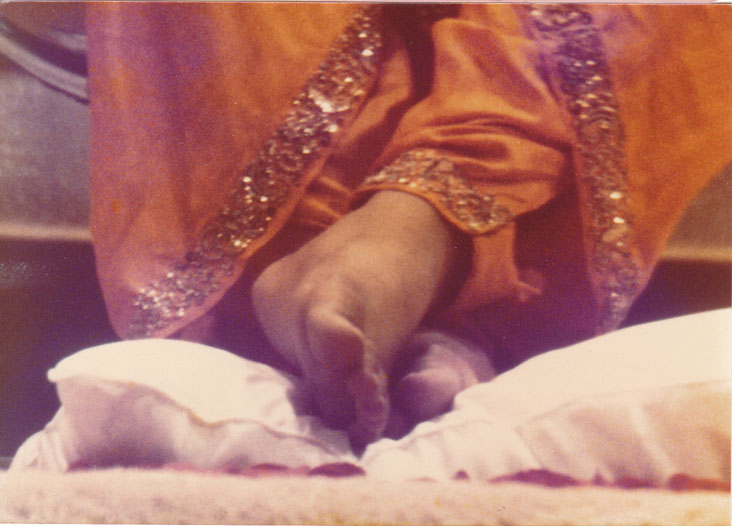 Prem Rawat's (Maharaji) Divine Lotus Feet