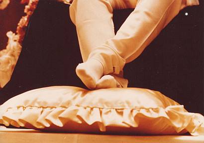 Prem Rawat's (Maharaji) Divine Lotus Feet