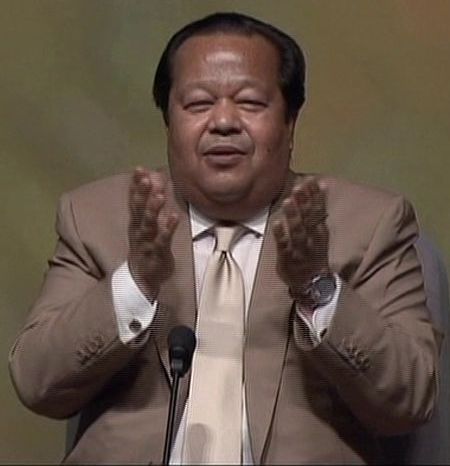 Maharaji with Aspirants 2008