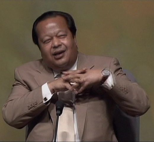 Maharaji with Aspirants 2008