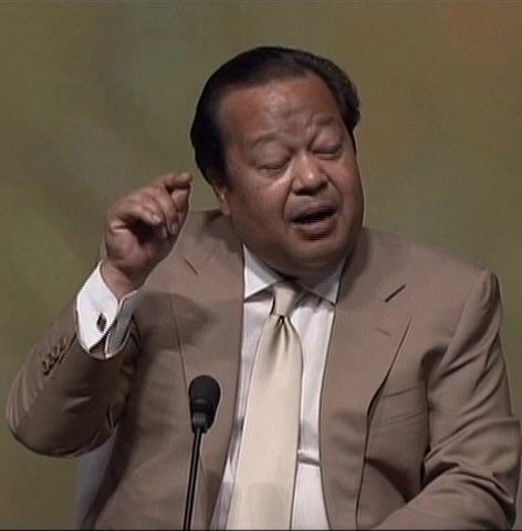 Maharaji with Aspirants 2008