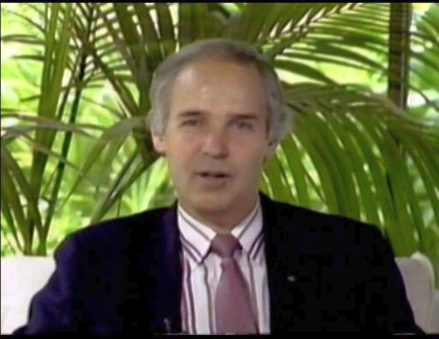 Tim Gallwey Introduces Maharaji at Wembley 1988 Tim Gallwey Introduces Maharaji at Wembley 1988