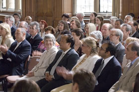 Prem Rawat (Maharaji) Pretending to Speak at Oxford University