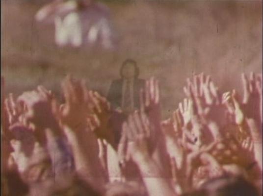 Click to See Larger Image of Prem Rawat (Maharaji) Showering His Devotees With Coloured Water From Giant Water Pistol Prem Rawat Inspirational Speaker Showering His Devotees With Coloured Water From Giant Water Pistol