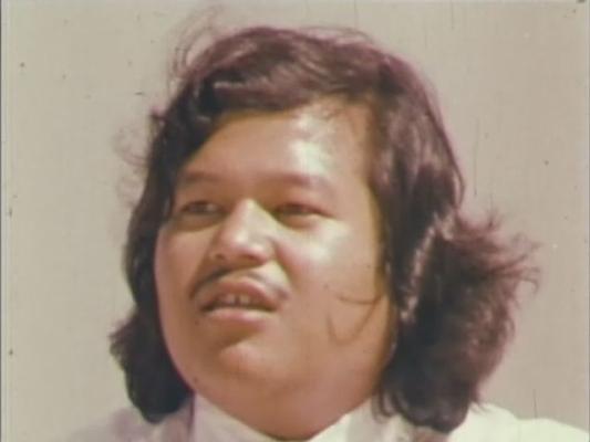 Click to See Larger Image of Prem Rawat (Maharaji) Speaking At Holi Festival 1978 Prem Rawat Inspirational Speaker Speaking At Holi Festival 1978