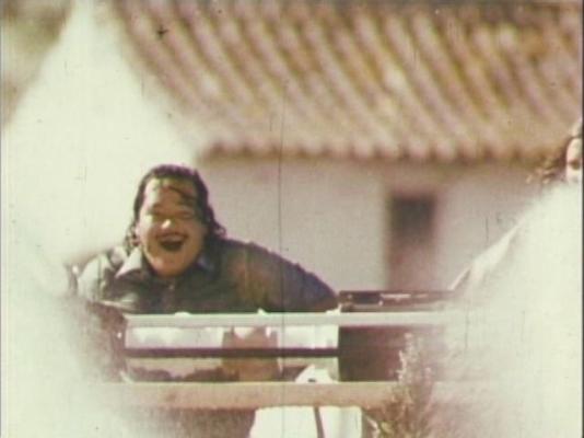 Click to See Larger Image of Prem Rawat (Maharaji) Showering His Devotees With Coloured Water From Giant Water Pistol Prem Rawat Inspirational Speaker Showering His Devotees With Coloured Water From Giant Water Pistol