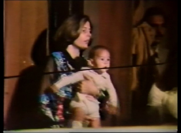 Puja to Prem Rawat with Arti 1977