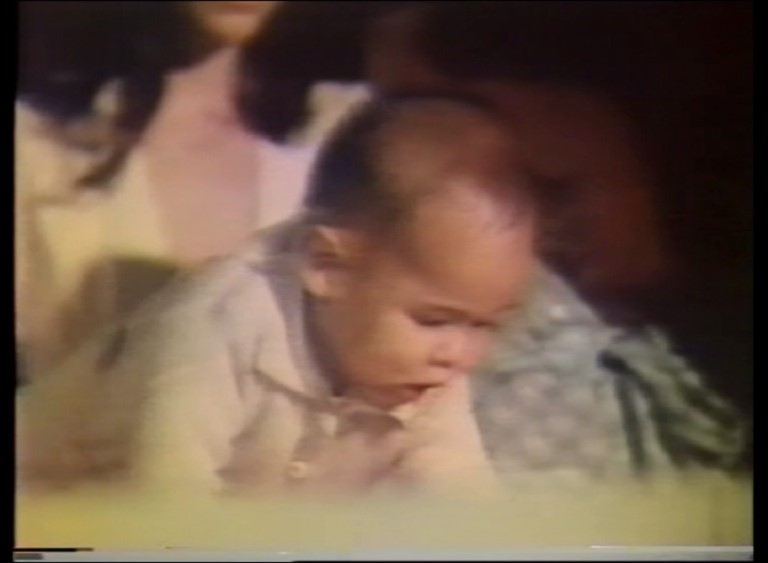 Puja to Prem Rawat with Arti 1977