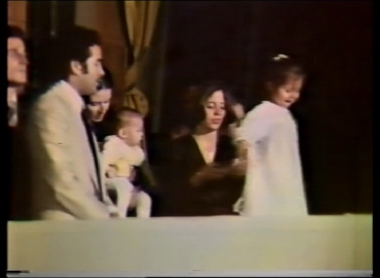Puja to Prem Rawat with Arti 1977