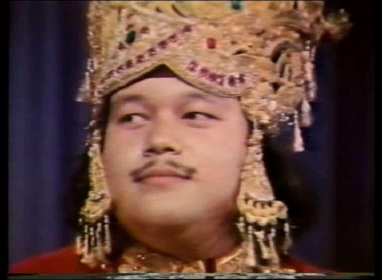 Puja to Prem Rawat with Arti 1977