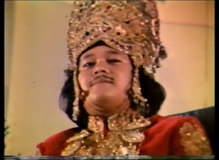 Puja to Prem Rawat with Arti 1977