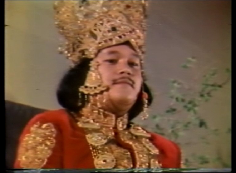 Puja to Prem Rawat with Arti 1977