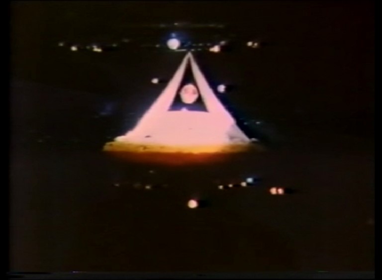 Puja to Prem Rawat with Arti 1977