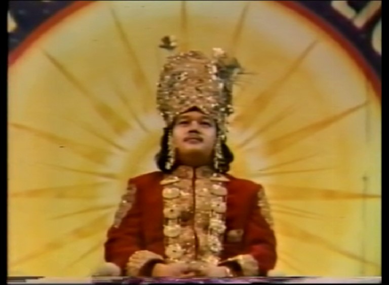 Puja to Prem Rawat with Arti 1977