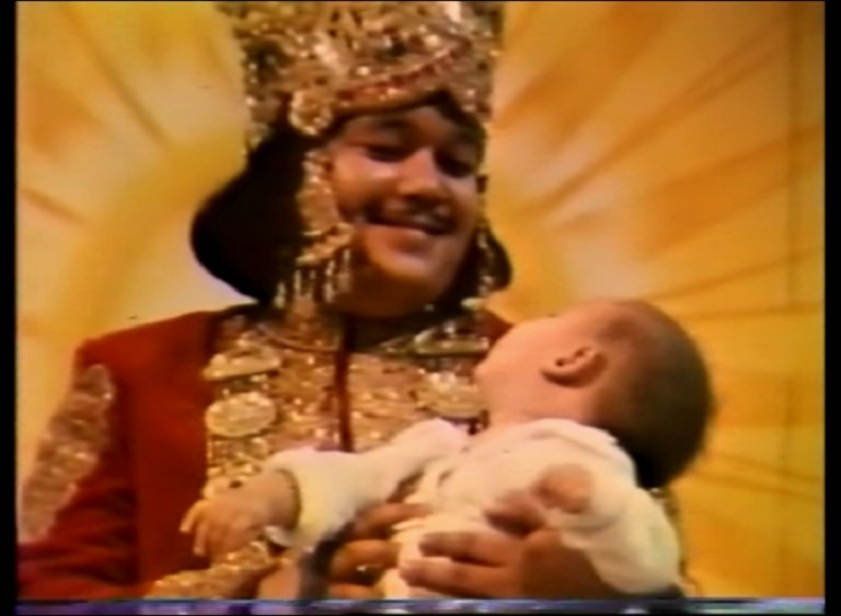 Puja to Prem Rawat with Arti 1977