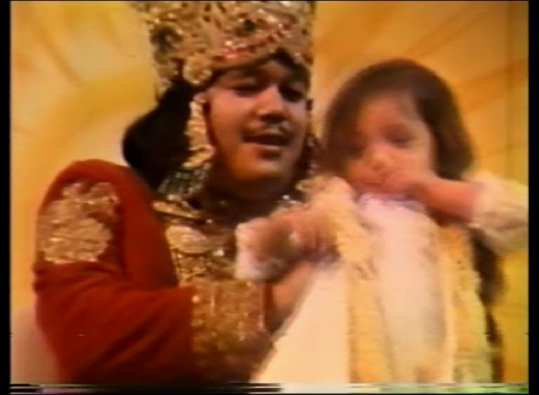 Puja to Prem Rawat with Arti 1977
